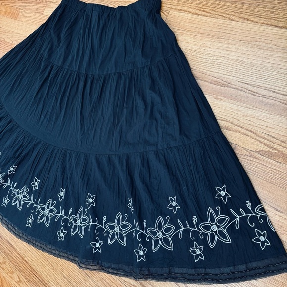 Liz & Me Boho Black White Crinkle Cotton Embroidery Floral Tiered A-line skirt - Picture 16 of 16